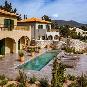  Villa North Point